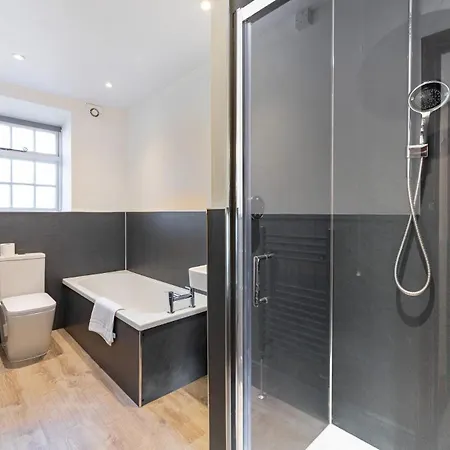 4 Bed In Ambleside Oc-Lr075 *