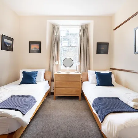 4 Bed In Ambleside Oc-Lr075 * Ambleside